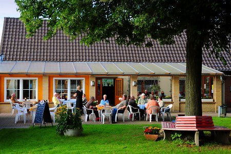 Vereinshaus 1